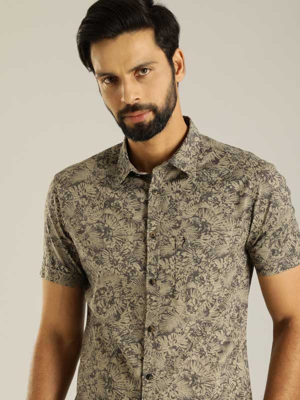 Men Printed Half Sleeve Cotton Shirt - Main Image