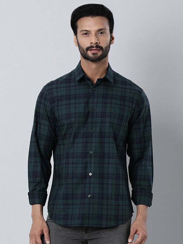 Dark Pine