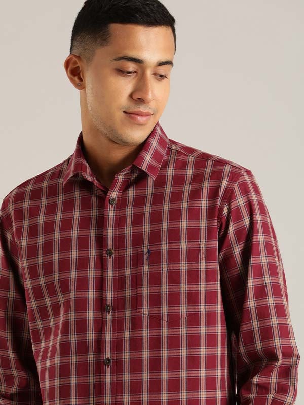 Maroon