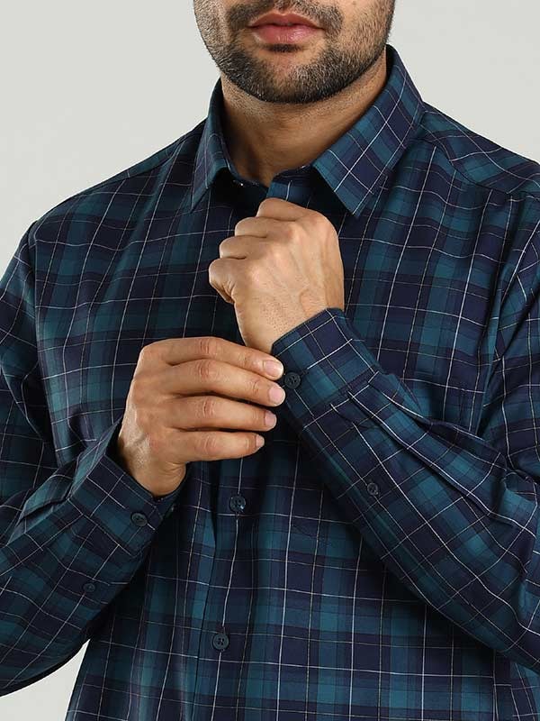 Men Checked Full Sleeve Cotton Shirt - Burgundy / XL