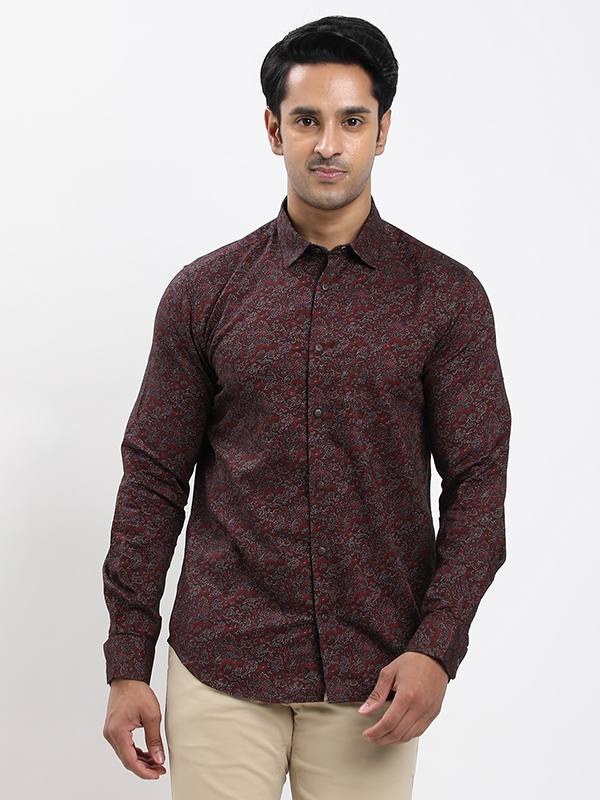 Maroon