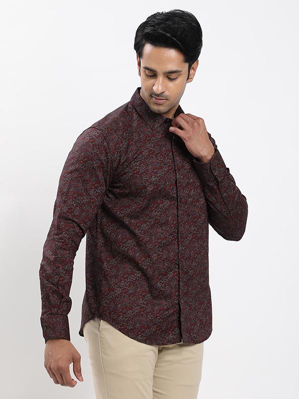 Maroon
