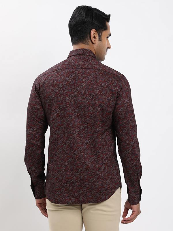 Maroon