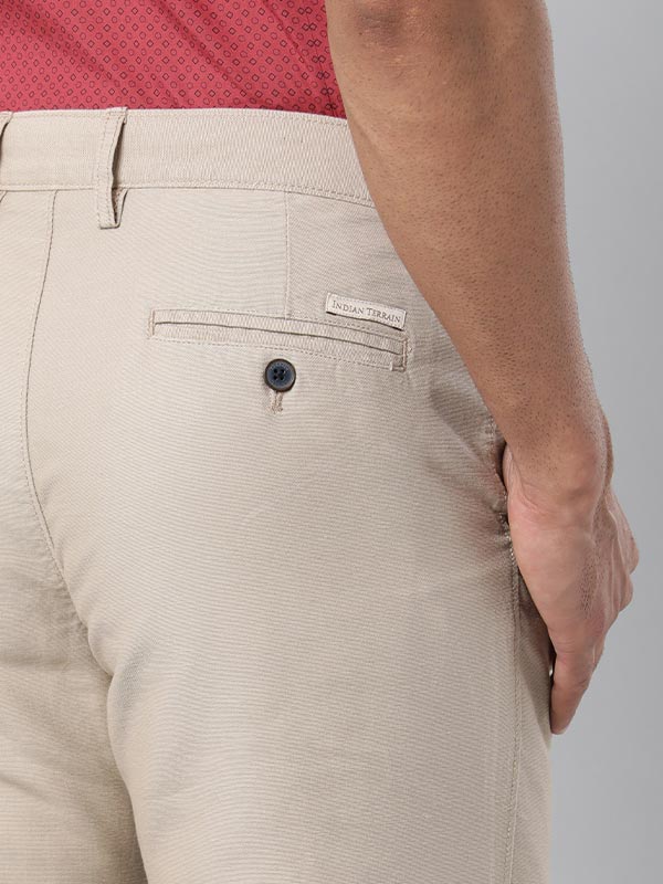 Lt Khaki