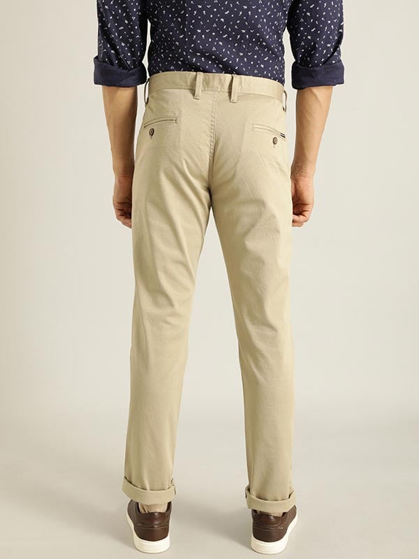 INDIAN TERRAIN Slim Fit Men Khaki Trousers - Buy INDIAN TERRAIN Slim Fit  Men Khaki Trousers Online at Best Prices in India | Flipkart.com