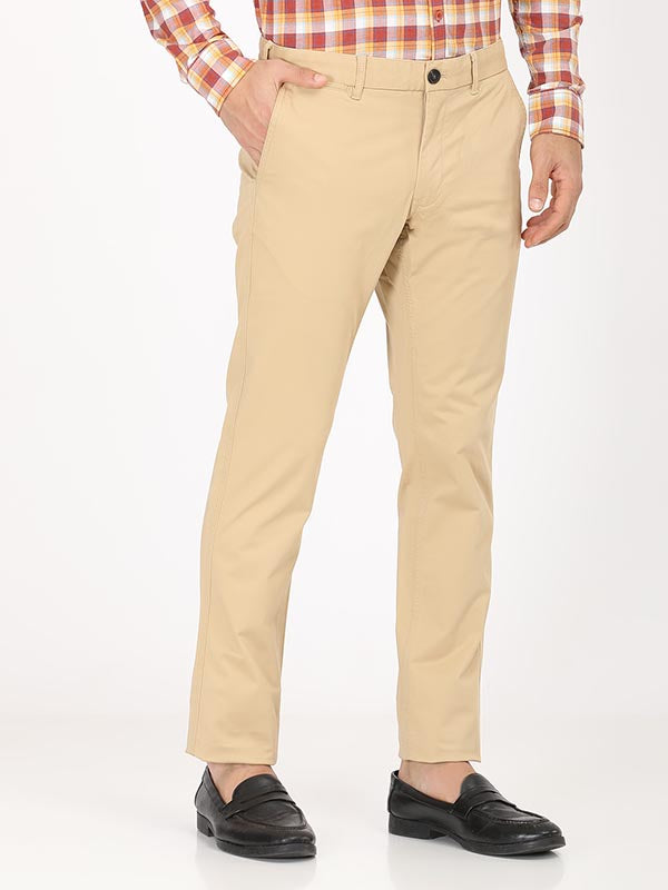 Lt Khaki
