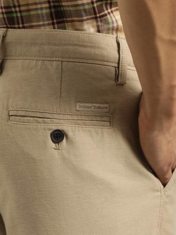 Lt Khaki