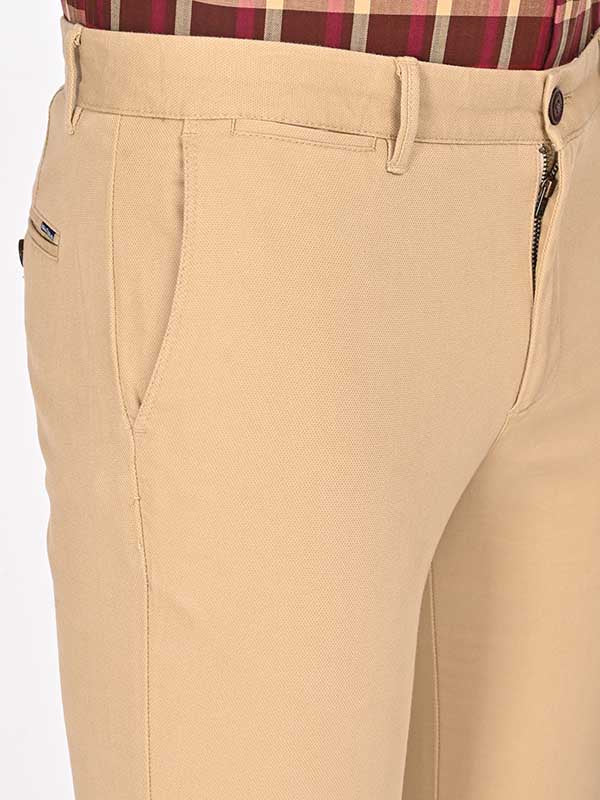 Light Khaki